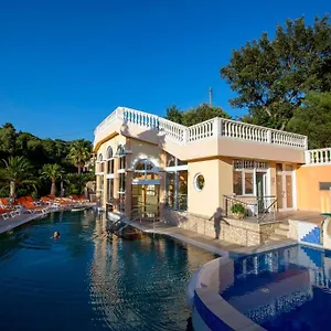 Residence Les Tourelles Aparthotel
